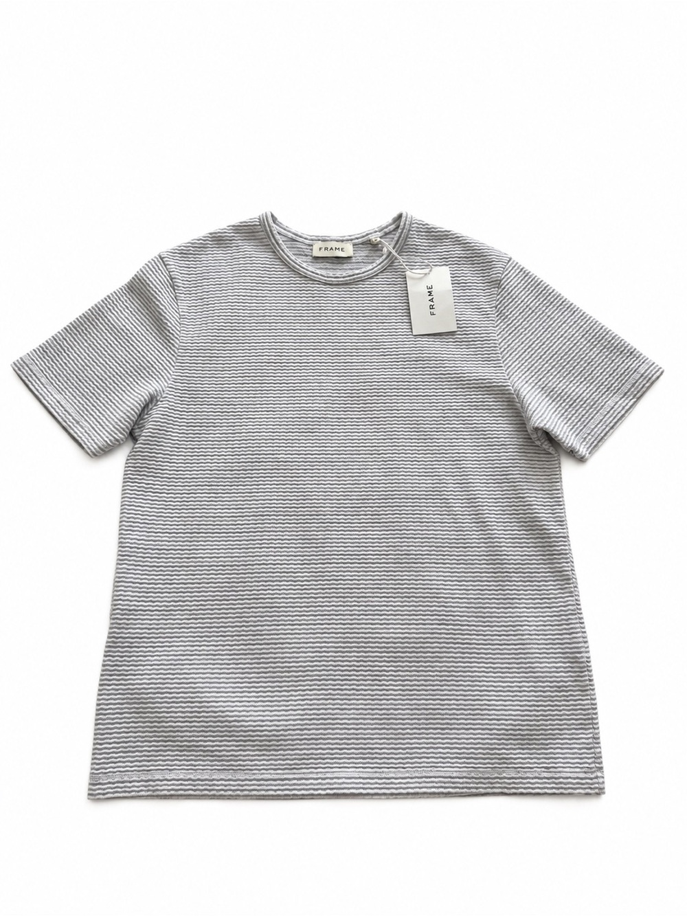 NWT! Frame Denim Men’s Light Gray Striped Crewneck Short Sleeve Tee | Size M